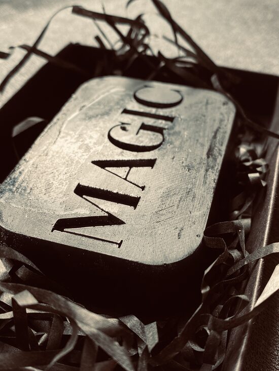 Magic - ogļu ziepes, ķermenim un sejai