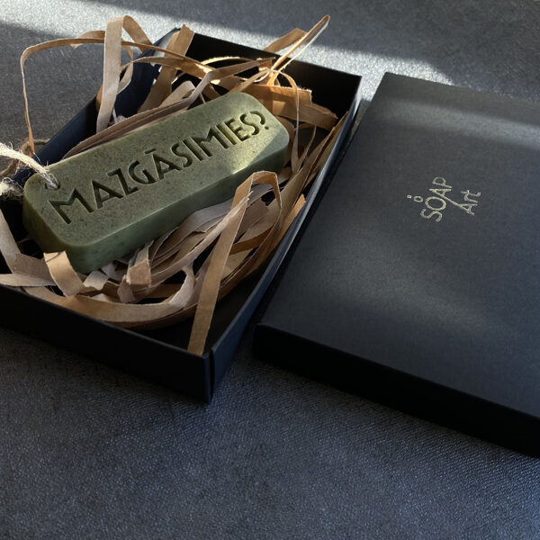 MAZGĀSIMIES? - zilo mālu ziepes ķermenim un sejai